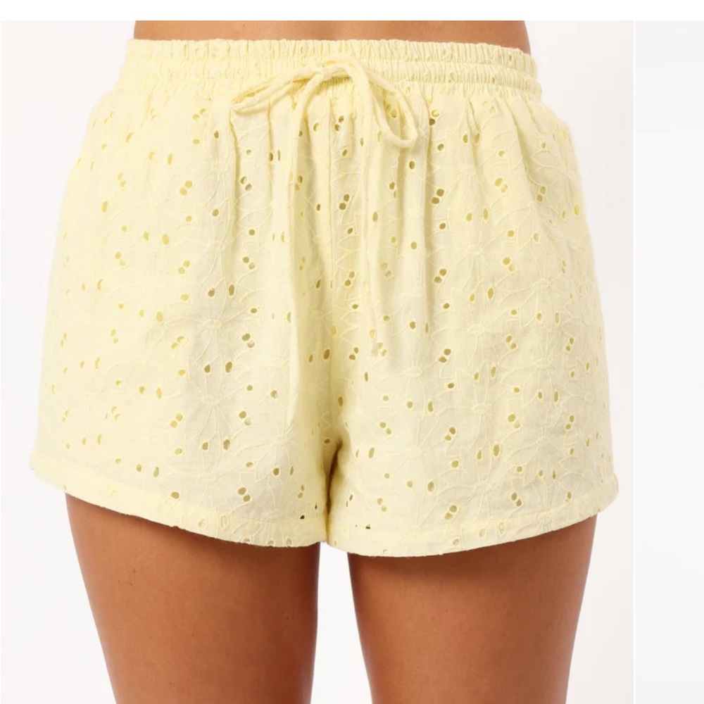 Petal and Pup Dazie Lemon Shorts